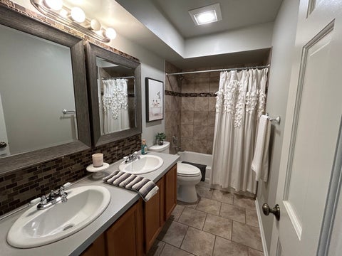 Tiny photo for 829 Kent Circle, Bartlett, IL 60103 (MLS # 12703549)