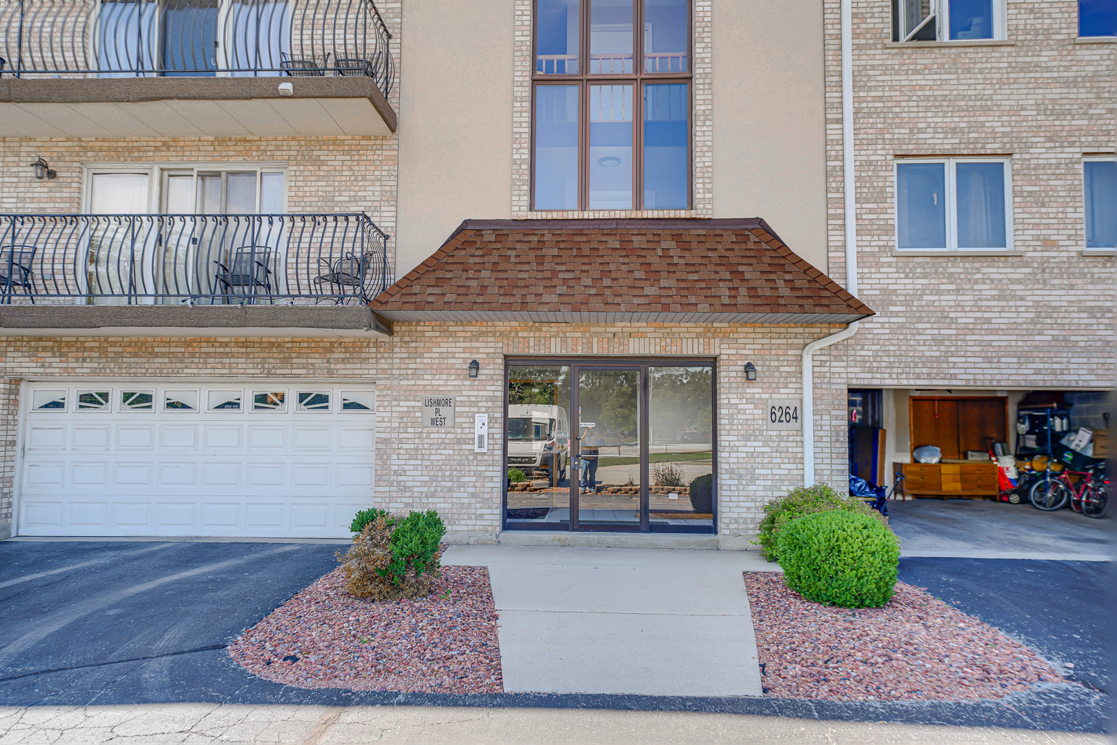 6264 S Gullikson Road 4A