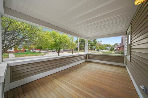 Tiny photo for 1604 Grant Avenue, Rockford, IL 61103 (MLS # 12663362)
