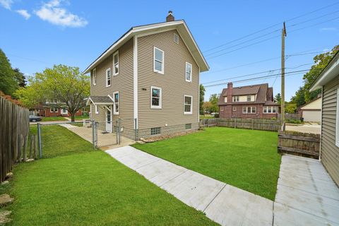 Tiny photo for 1604 Grant Avenue, Rockford, IL 61103 (MLS # 12663362)