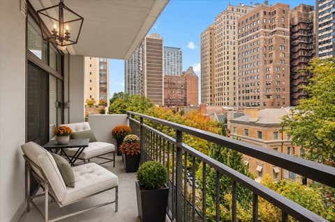 Tiny photo for 1430 N Astor Street #7C, Chicago, IL 60610 (MLS # 12748416)