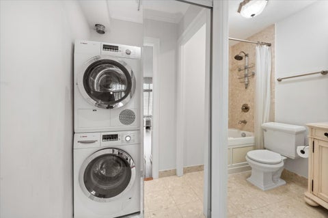 Tiny photo for 1430 N Astor Street #7C, Chicago, IL 60610 (MLS # 12748416)