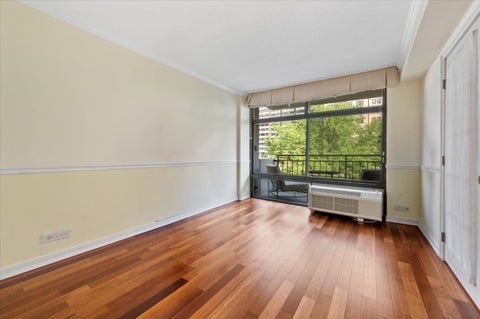 Tiny photo for 1430 N Astor Street #7C, Chicago, IL 60610 (MLS # 12748416)