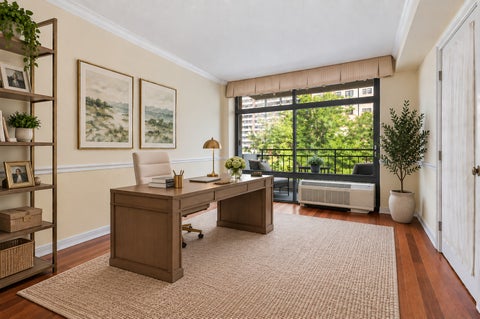 Tiny photo for 1430 N Astor Street #7C, Chicago, IL 60610 (MLS # 12748416)
