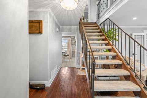 Tiny photo for 340 Stonehurst Lane, Roselle, IL 60172 (MLS # 12614982)