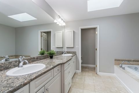 Tiny photo for 246 Montclair Road, Vernon Hills, IL 60061 (MLS # 12573788)