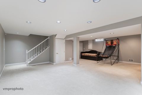 Tiny photo for 246 Montclair Road, Vernon Hills, IL 60061 (MLS # 12573788)