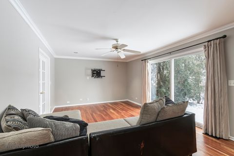 Tiny photo for 246 Montclair Road, Vernon Hills, IL 60061 (MLS # 12573788)