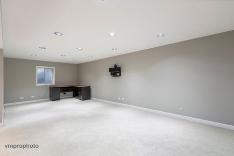 Tiny photo for 246 Montclair Road, Vernon Hills, IL 60061 (MLS # 12573788)