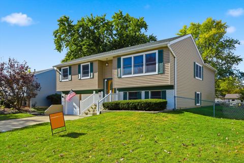 108 Idlestone Lane Schaumburg IL 60194