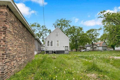 Tiny photo for 12337 S Emerald Avenue, Chicago, IL 60628 (MLS # 12634434)