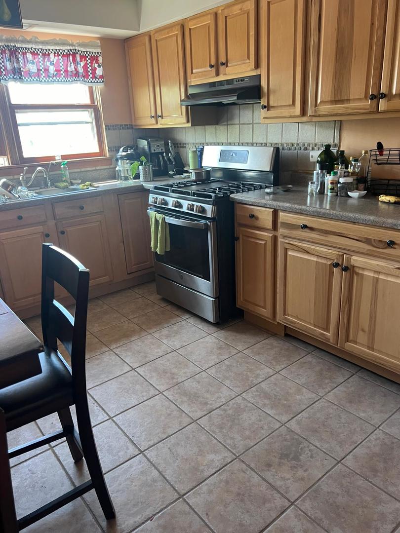 3914 W 63rd Street 3B