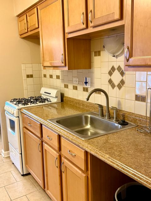 Tiny photo for 37 N Main Street N #40, Glen Ellyn, IL 60137 (MLS # 12539353)