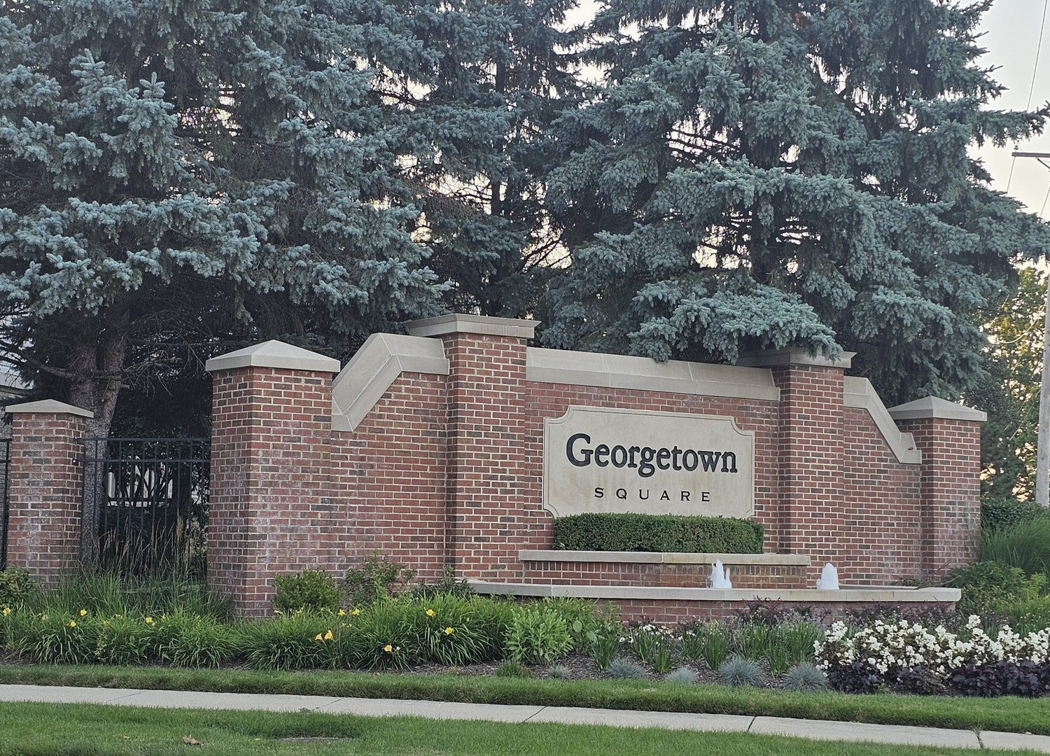 1293 Georgetown Way