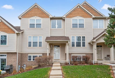 Photo of 1293 Georgetown Way, Vernon Hills, IL 60061 (MLS # 12699652)