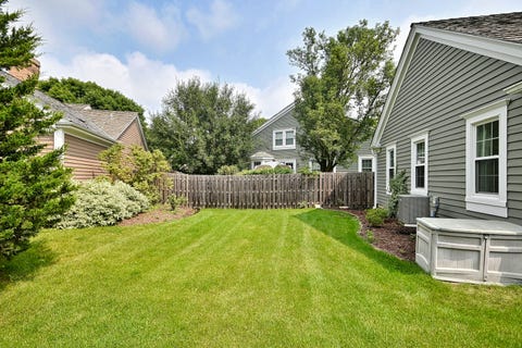 Tiny photo for 452 Park Barrington Drive, Barrington, IL 60010 (MLS # 12718345)