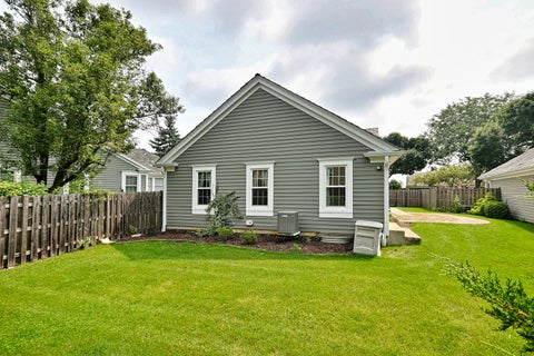 Tiny photo for 452 Park Barrington Drive, Barrington, IL 60010 (MLS # 12718345)