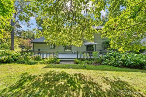 Tiny photo for 5N490 Hidden Springs Drive, St. Charles, IL 60175 (MLS # 12615556)