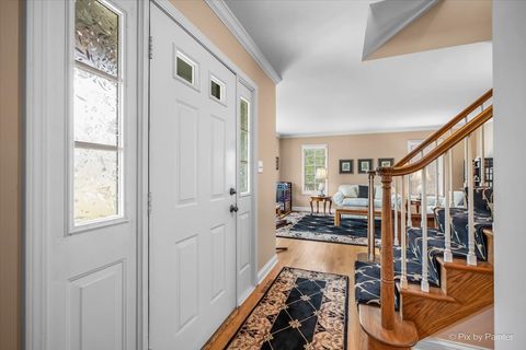 Tiny photo for 5N490 Hidden Springs Drive, St. Charles, IL 60175 (MLS # 12615556)