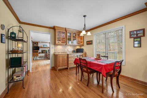 Tiny photo for 5N490 Hidden Springs Drive, St. Charles, IL 60175 (MLS # 12615556)