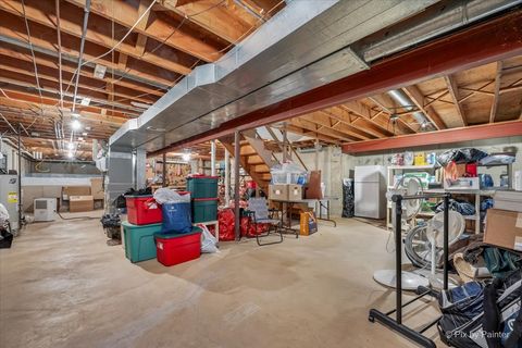 Tiny photo for 5N490 Hidden Springs Drive, St. Charles, IL 60175 (MLS # 12615556)