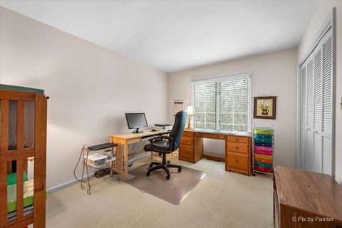 Tiny photo for 5N490 Hidden Springs Drive, St. Charles, IL 60175 (MLS # 12615556)