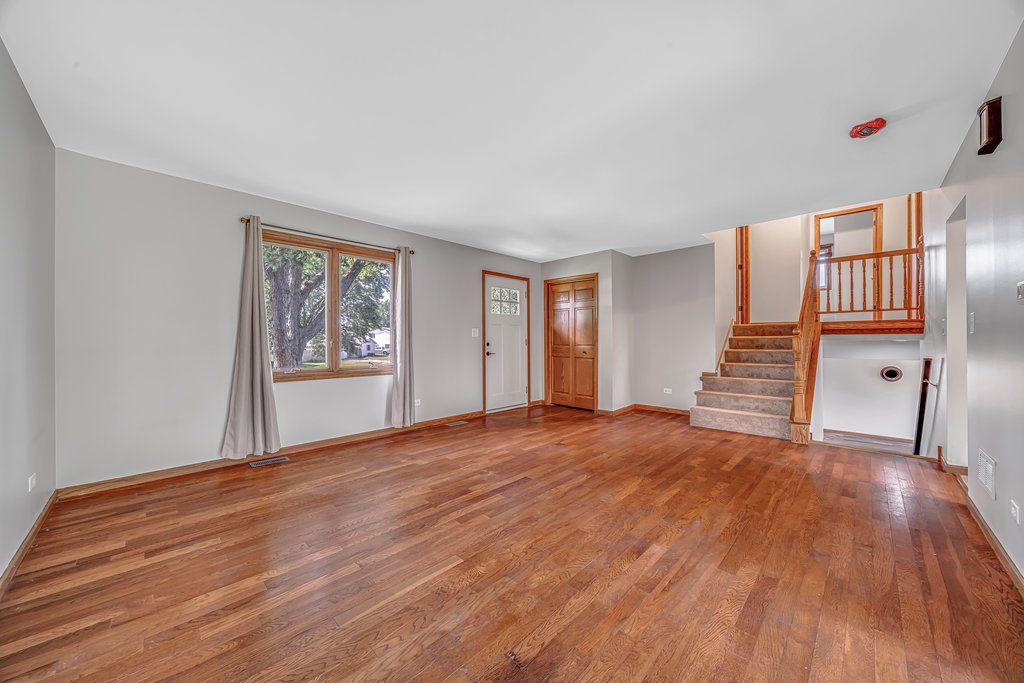 803 Oakton Avenue
