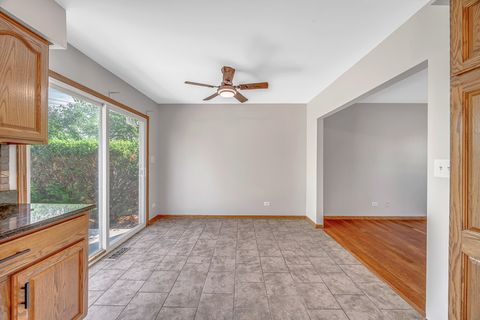 Tiny photo for 803 Oakton Avenue, Romeoville, IL 60446 (MLS # 12428087)