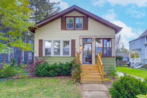 1561 E Walnut Avenue, Des Plaines, IL 60016 - #: 12538341