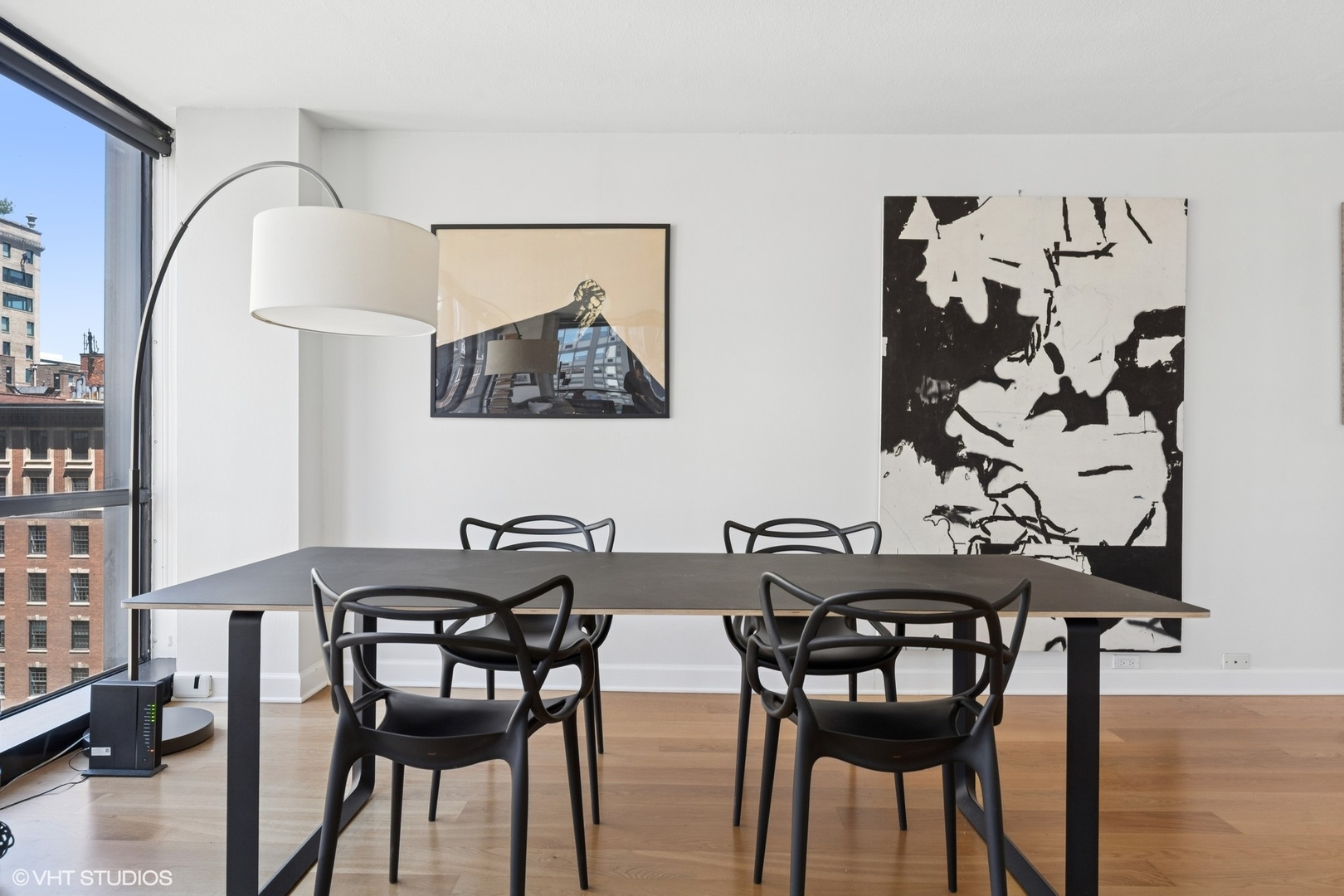 910 N Lake Shore Drive 1216