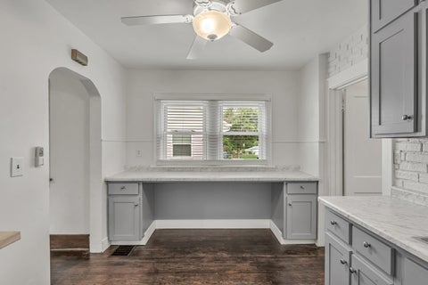 Tiny photo for 2817 Bellevue Avenue, Bettendorf, IA 52722 (MLS # 12763291)