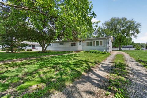 Photo of Gardner, IL 60424 (MLS # 12633788)