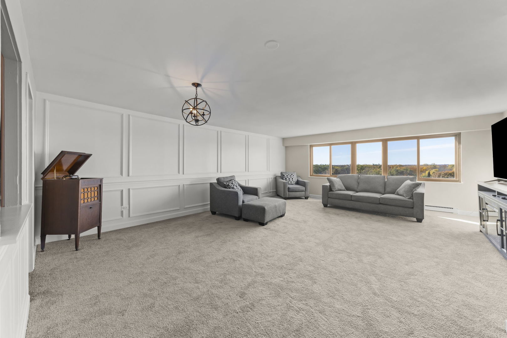 141 N La Grange Road 803