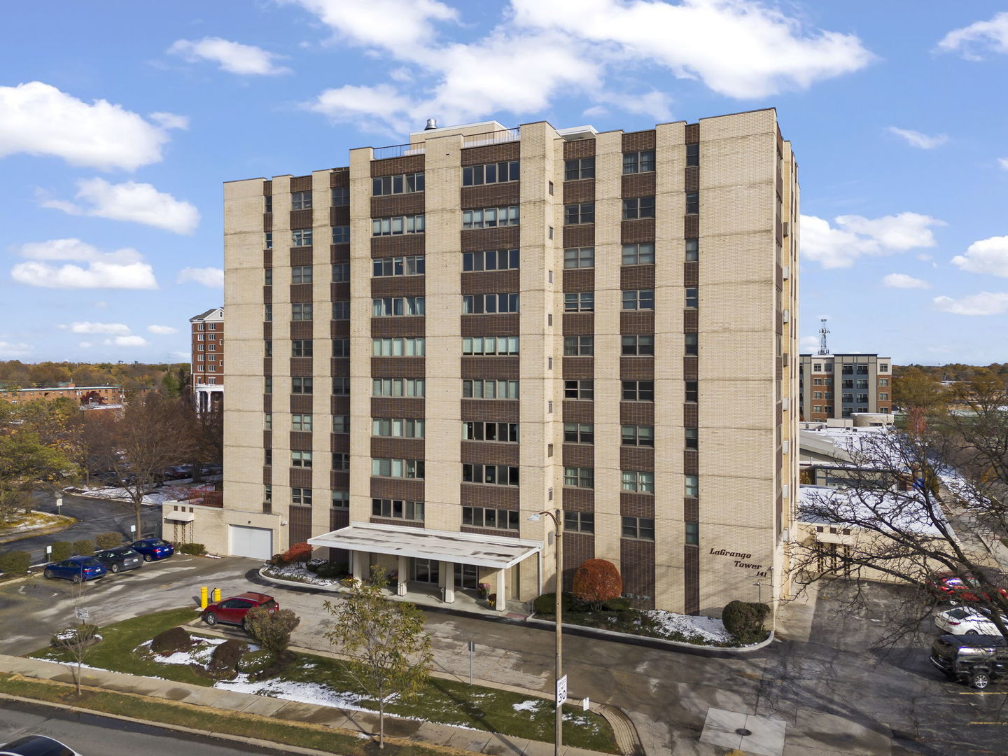 141 N La Grange Road 803