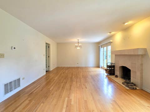 Tiny photo for 4129 FLORENCE Way, Glenview, IL 60025 (MLS # 12688360)