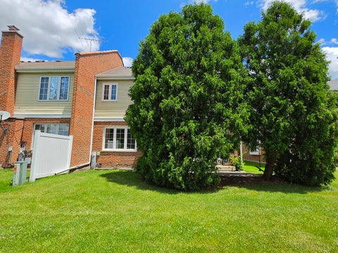 Tiny photo for 4129 FLORENCE Way, Glenview, IL 60025 (MLS # 12688360)