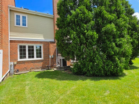 Tiny photo for 4129 FLORENCE Way, Glenview, IL 60025 (MLS # 12688360)