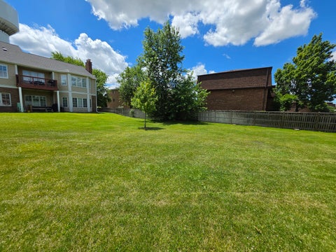 Tiny photo for 4129 FLORENCE Way, Glenview, IL 60025 (MLS # 12688360)
