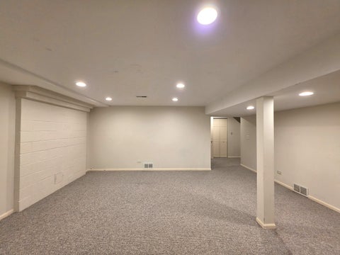Tiny photo for 4129 FLORENCE Way, Glenview, IL 60025 (MLS # 12688360)