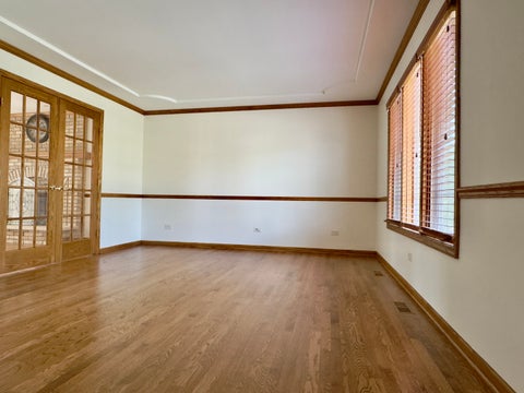 Tiny photo for 10433 Amber Lane, Orland Park, IL 60467 (MLS # 12739044)