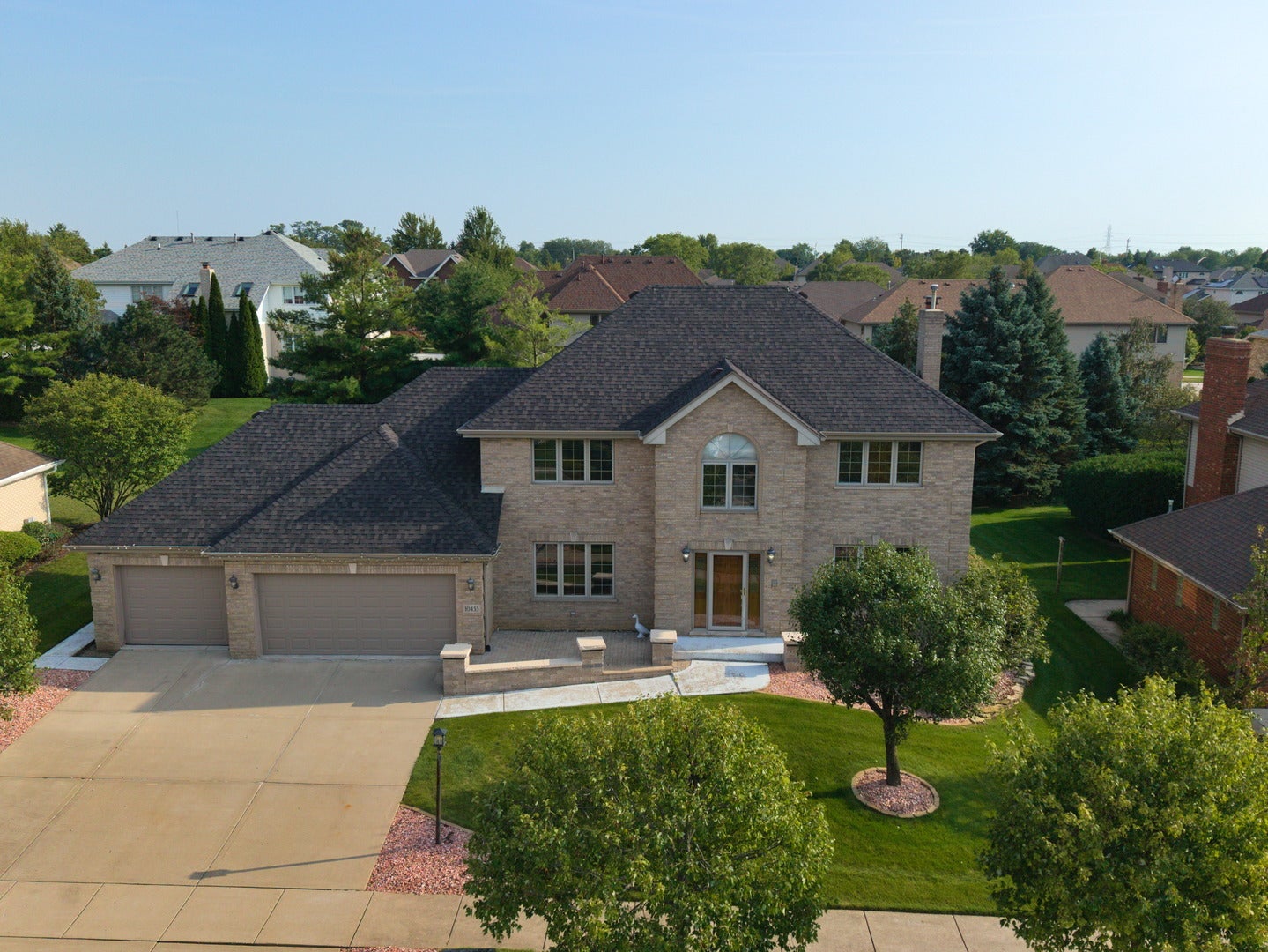 10433 Amber Lane
