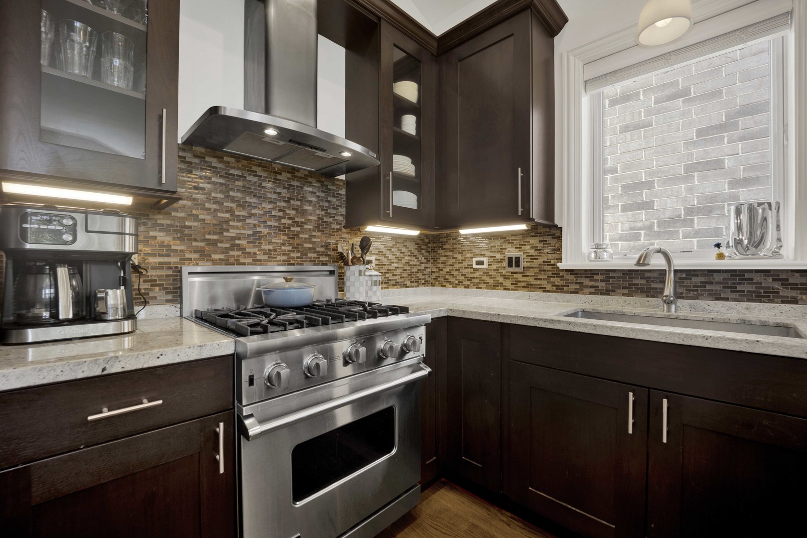 1520 W Diversey Parkway 3