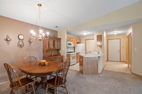 Tiny photo for 20301 S Pine Hill Road #3A, Frankfort, IL 60423 (MLS # 12445103)