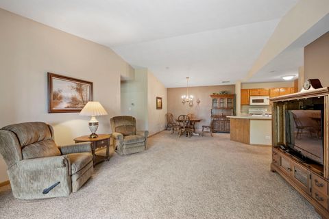 Tiny photo for 20301 S Pine Hill Road #3A, Frankfort, IL 60423 (MLS # 12445103)