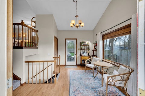 Tiny photo for 828 S Jefferson Street, Batavia, IL 60510 (MLS # 12695877)