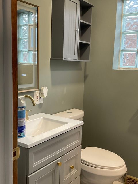 Tiny photo for 2206 W 81st Place, Chicago, IL 60620 (MLS # 12537537)