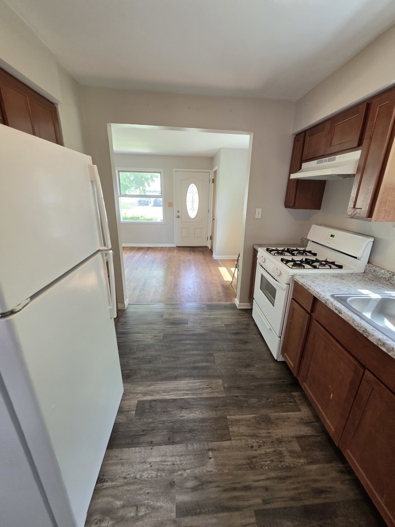 102 N Berteau Avenue