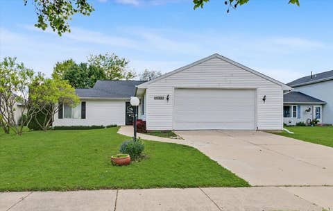 Photo of 3403 Timberline Drive, Champaign, IL 61822 (MLS # 12638446)