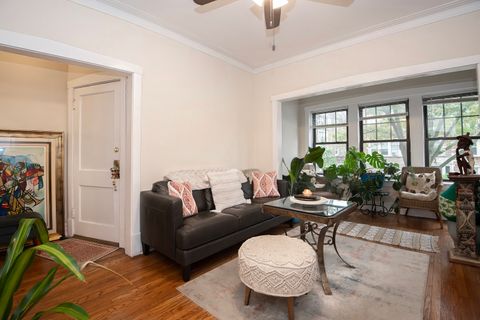 Tiny photo for 920 Wesley Avenue #1, Oak Park, IL 60304 (MLS # 12588860)