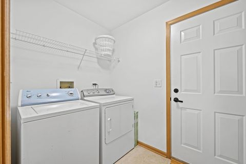 Tiny photo for 24850 W Franklin Lane, Plainfield, IL 60585 (MLS # 12649312)